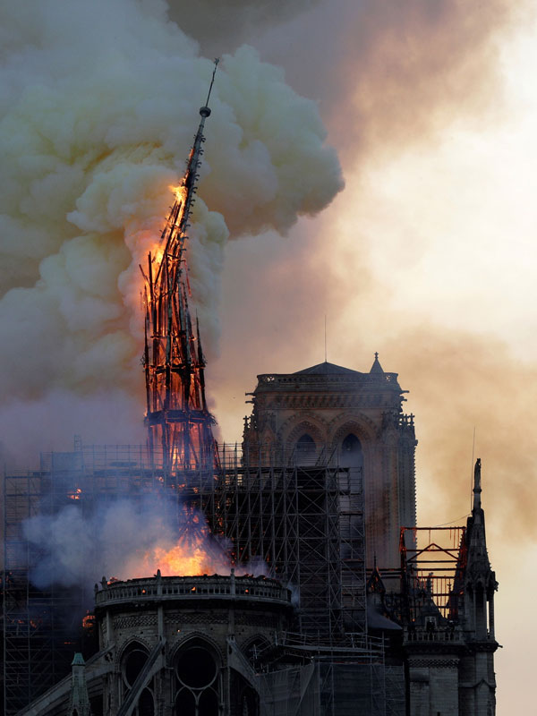 Incendio Notre Dame