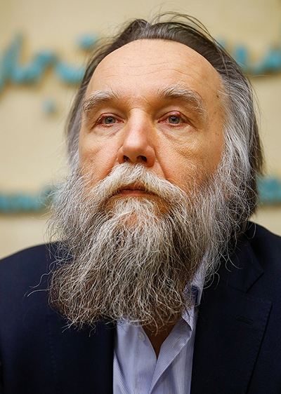 La imagen tiene un atributo ALT vacío; su nombre de archivo es Aleksandr-Dugin.jpg